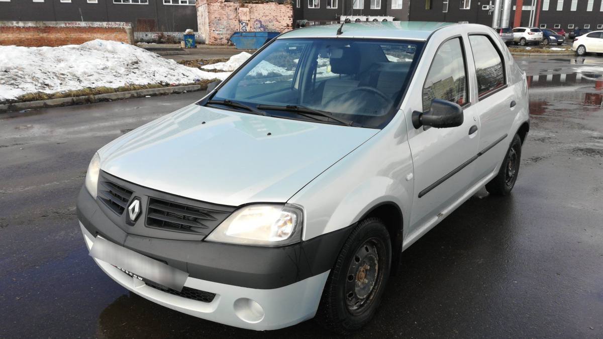 Renault Logan I