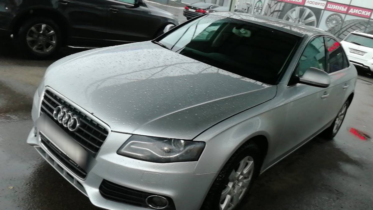 Audi A4 IV (B8)