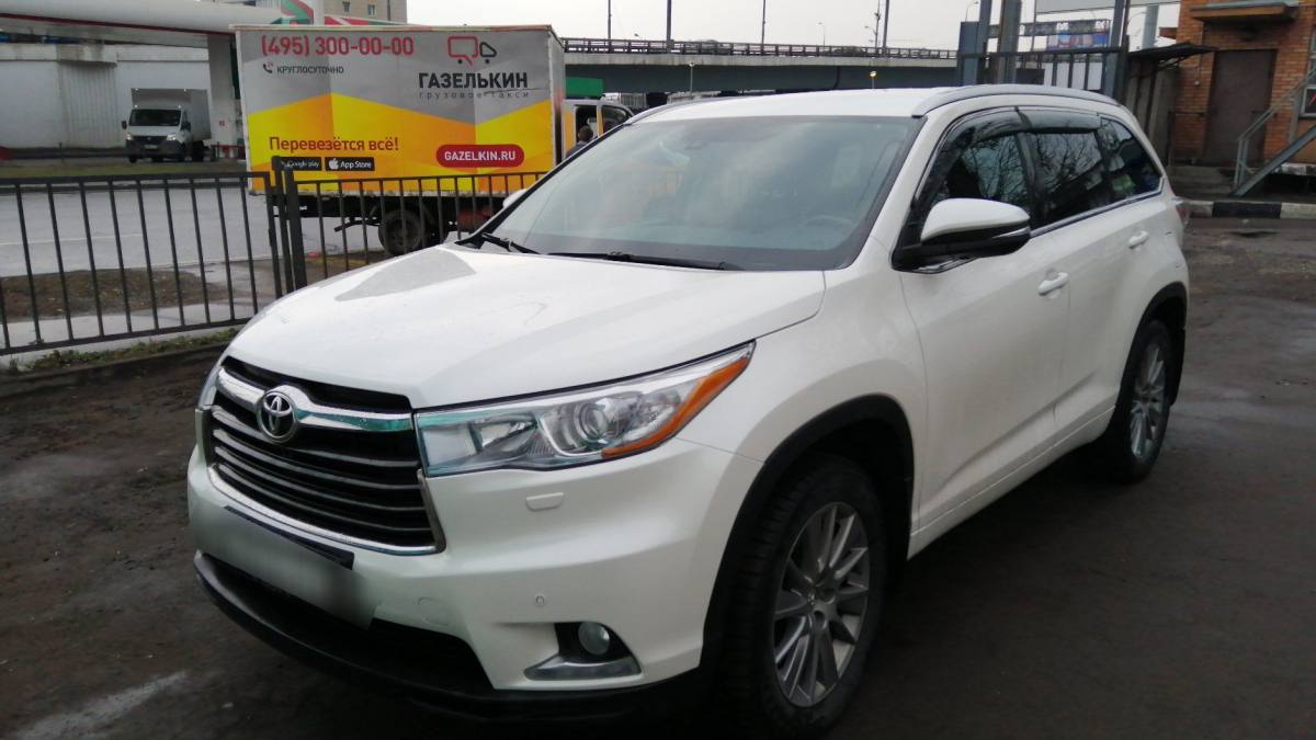 Toyota Highlander III (U50)