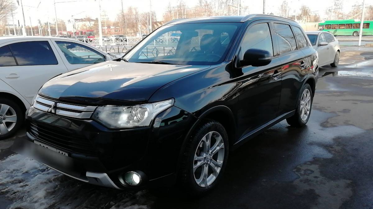 Mitsubishi Outlander III Рестайлинг