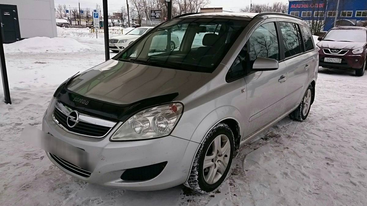 Opel Zafira B Рестайлинг