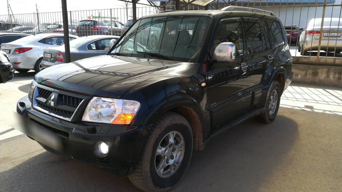 Mitsubishi Pajero III