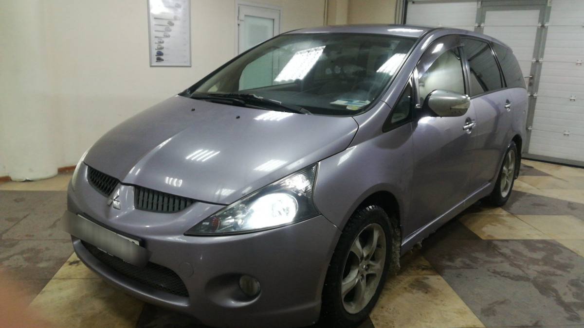 Mitsubishi Grandis