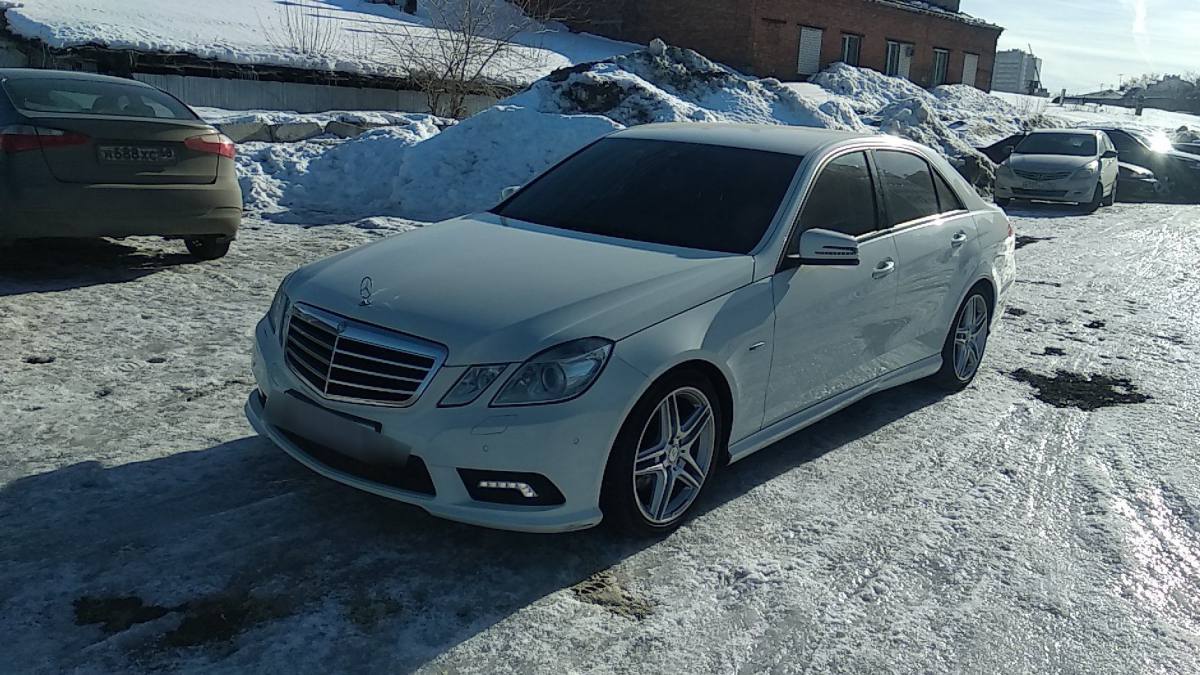 Mercedes-Benz E-klasse IV (W212, S212, C207)
