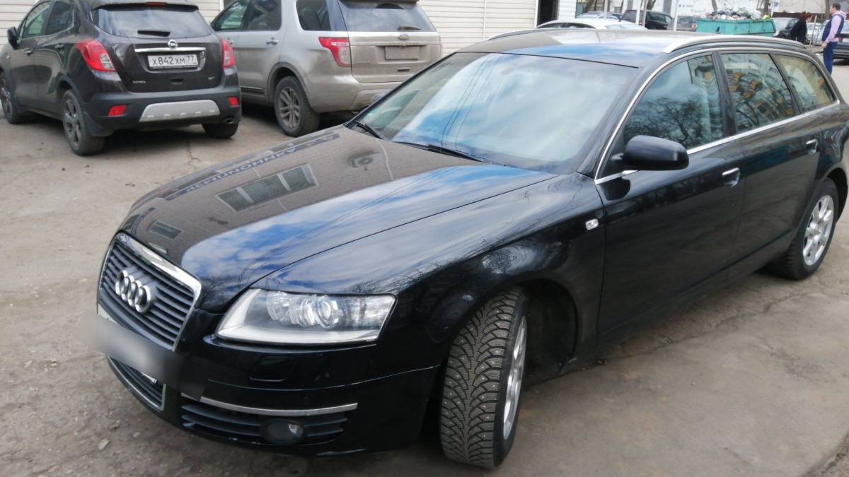 Audi A6 III (C6)