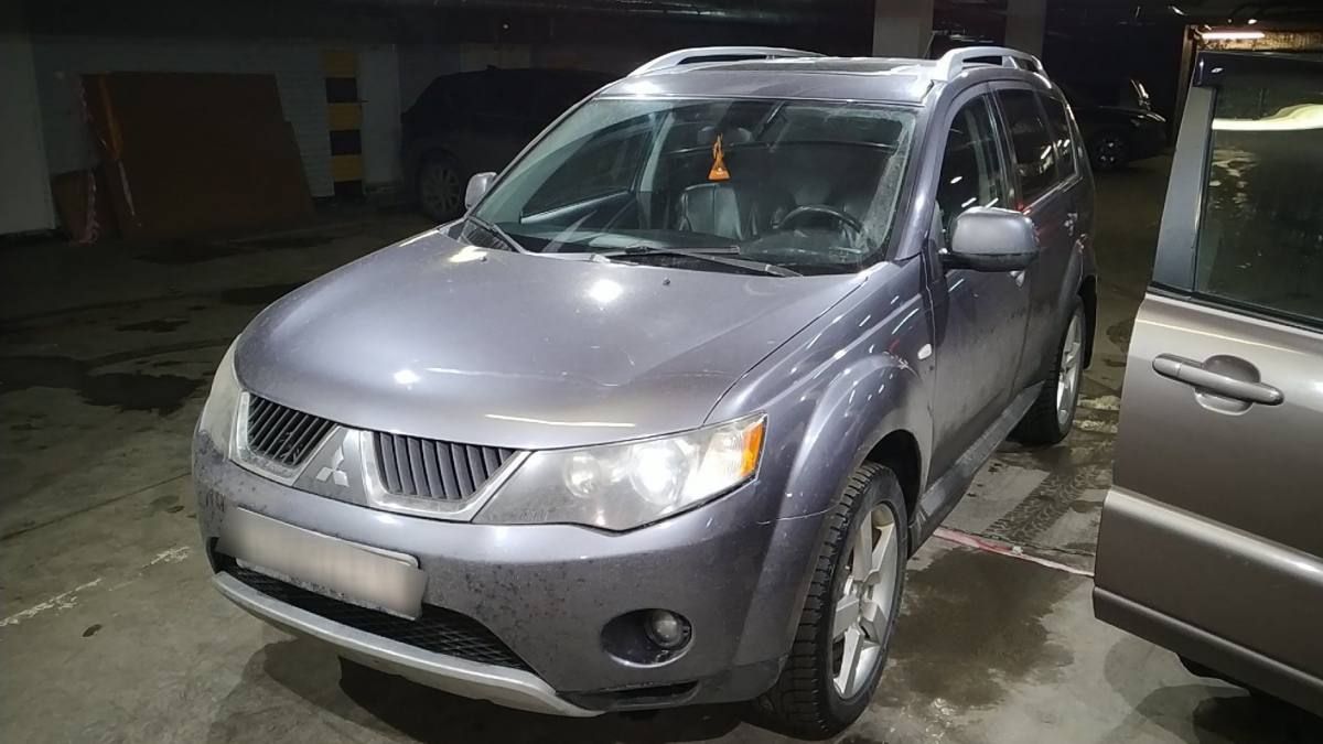 Mitsubishi Outlander II