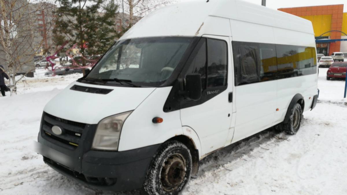 Ford Transit Bus