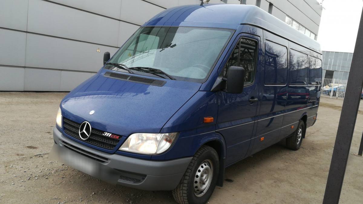 Mercedes-Benz Sprinter 1,5т Цельнометаллический фургон