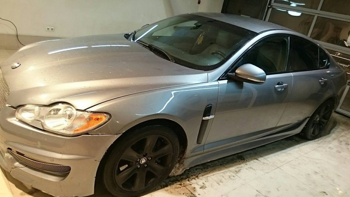 Jaguar XF I