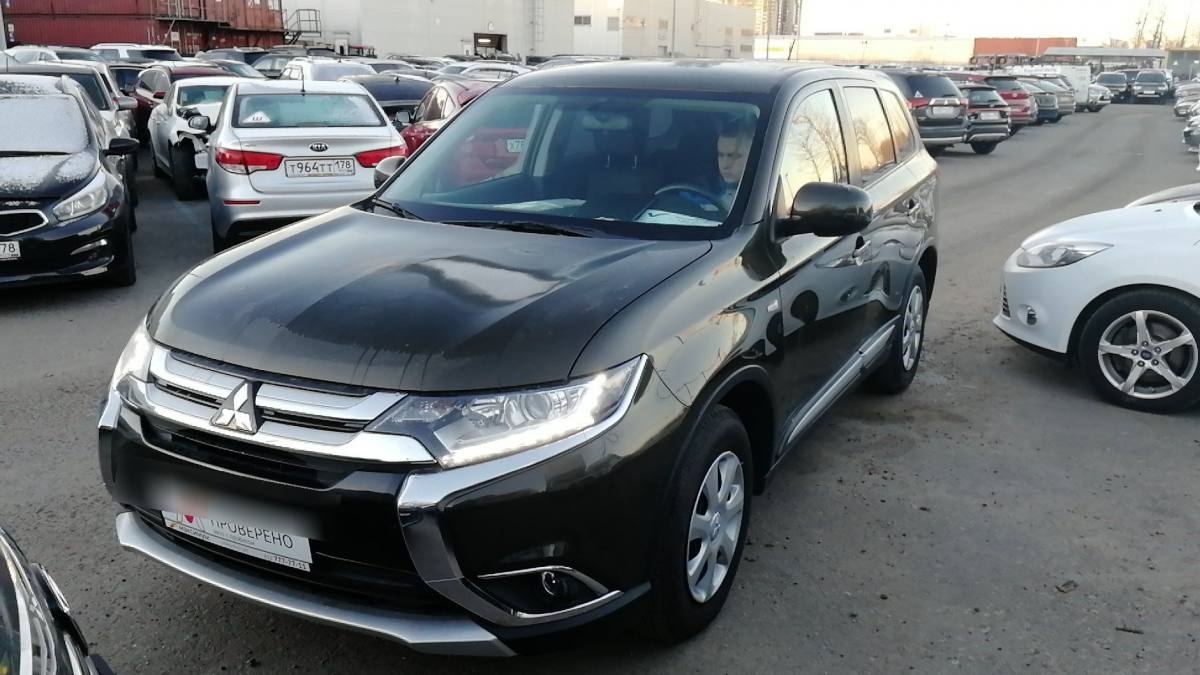 Mitsubishi Outlander III Рестайлинг