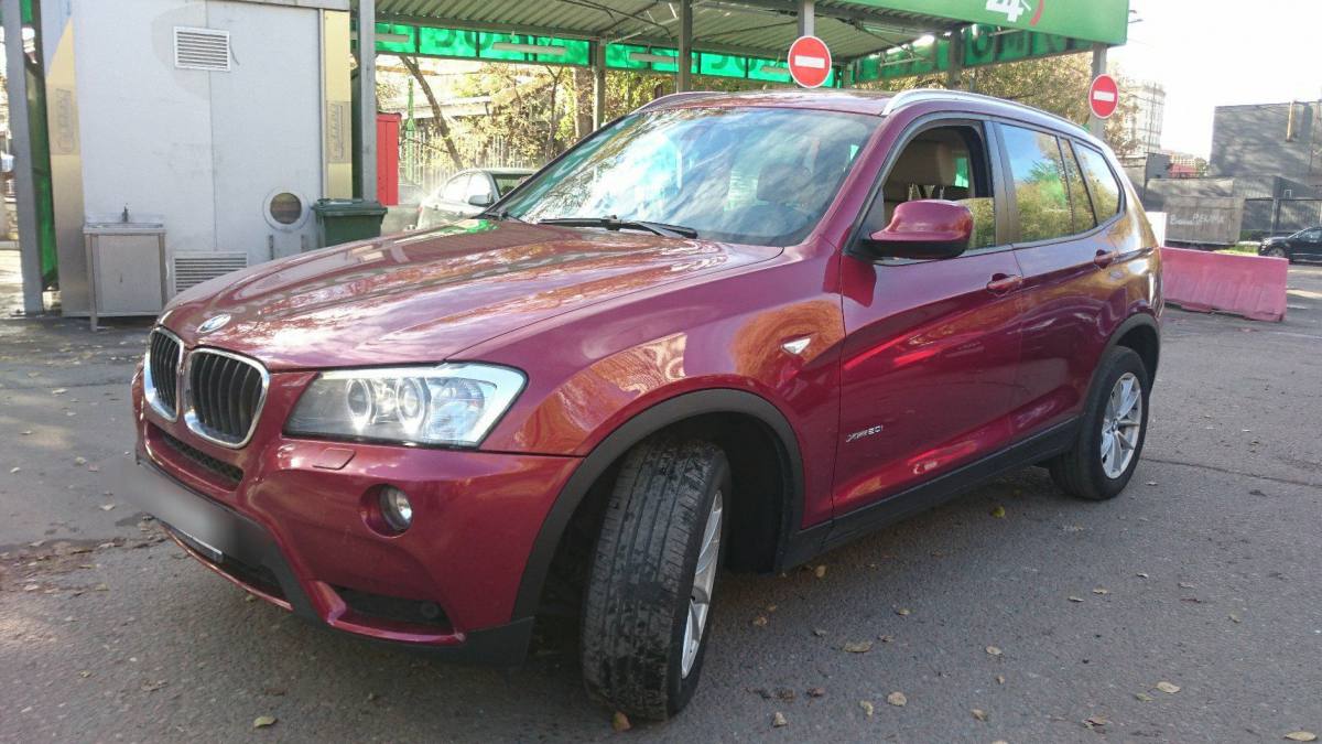 BMW X3 II (F25) 2012