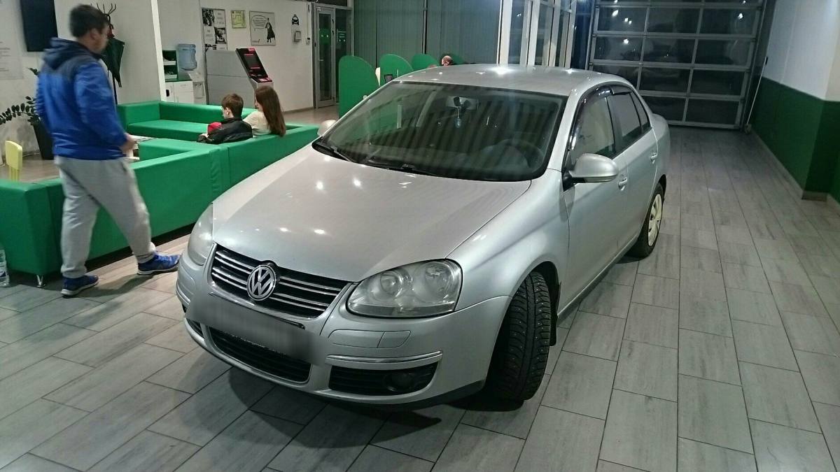 Volkswagen Jetta V