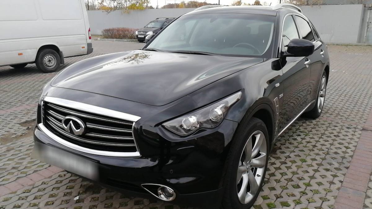 Infiniti QX70 2015