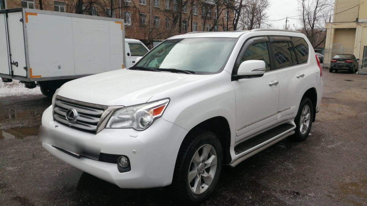 Lexus GX II