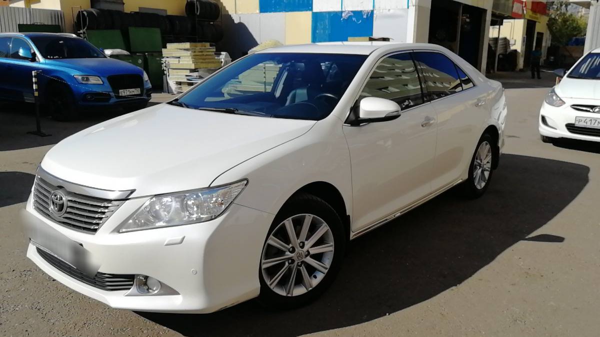 Toyota Camry VII (XV50) 2014