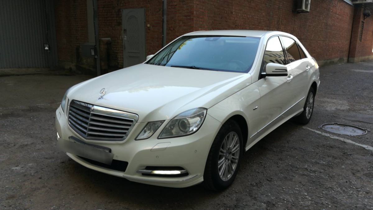 Mercedes-Benz E-klasse IV (W212, S212, C207) 2011