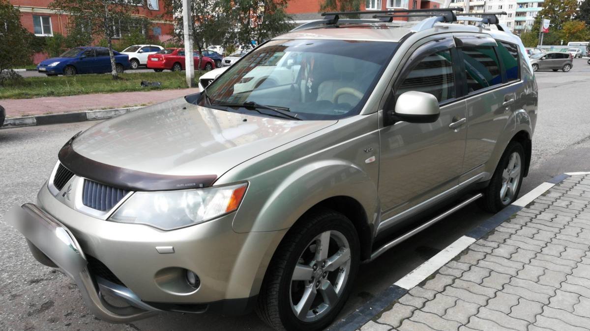 Mitsubishi Outlander II