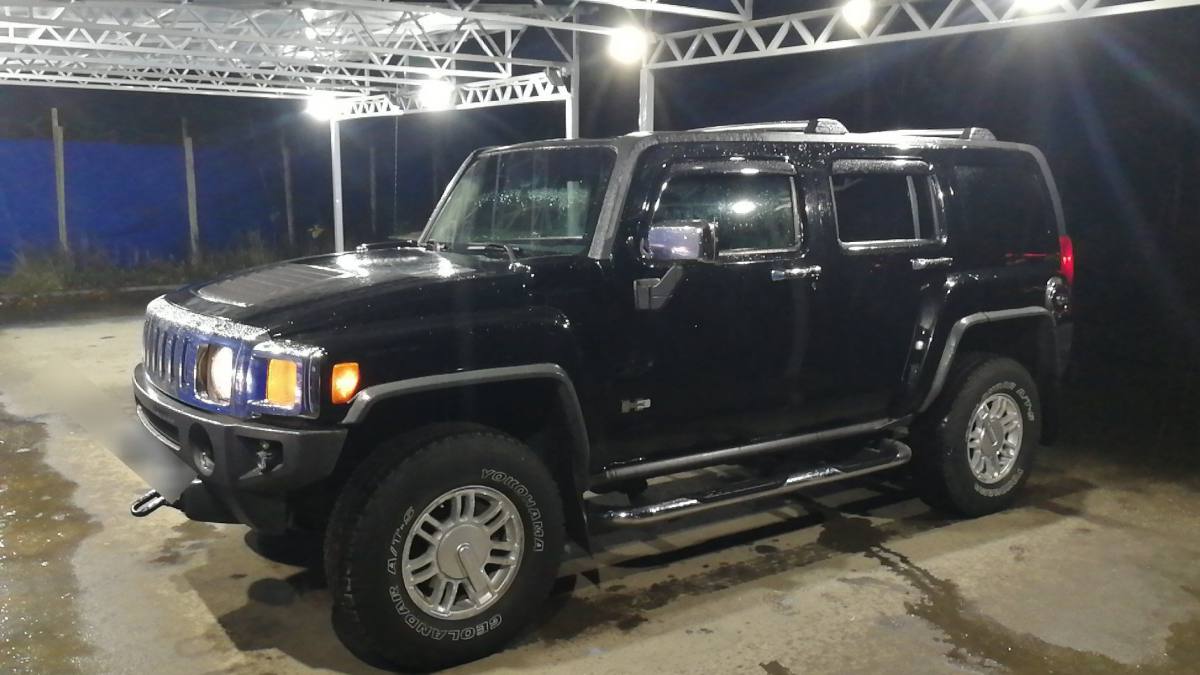 Hummer H3