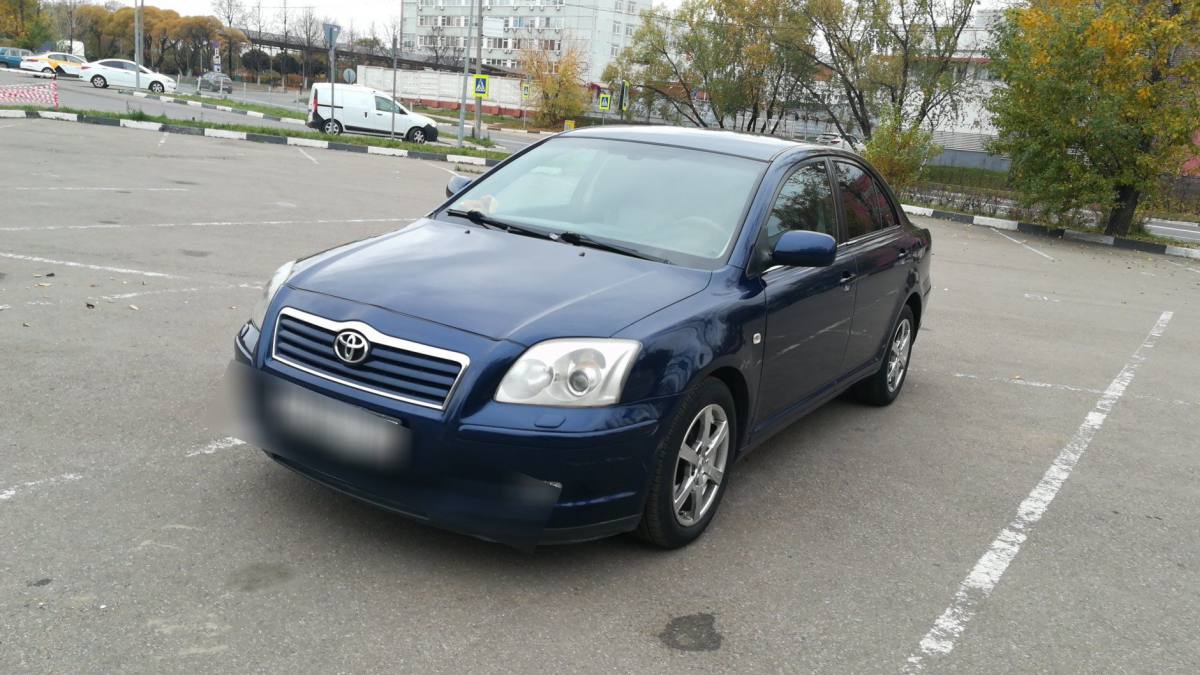 Toyota Avensis II