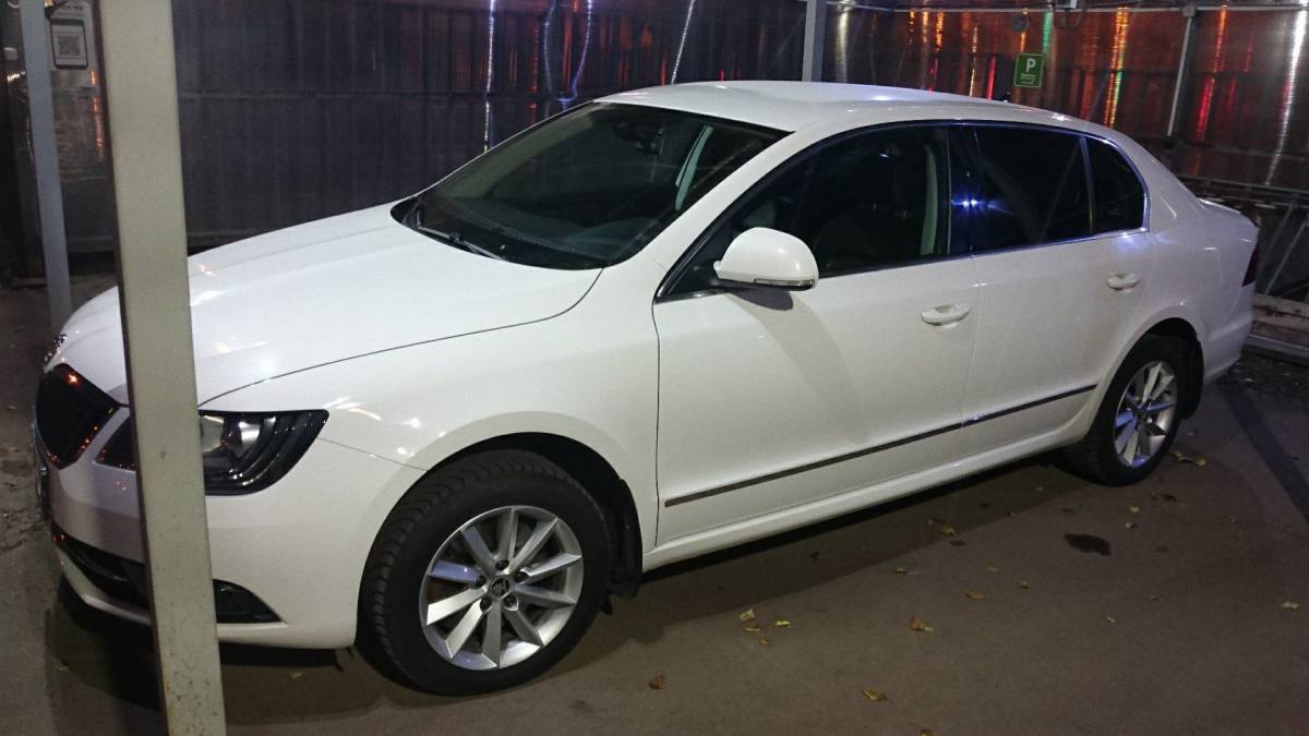 Skoda Superb II Рестайлинг 2013