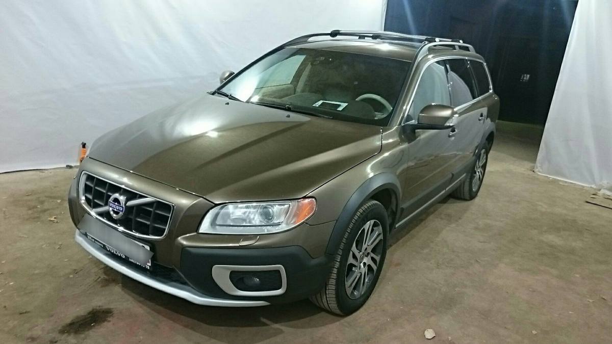 Volvo XC70 II