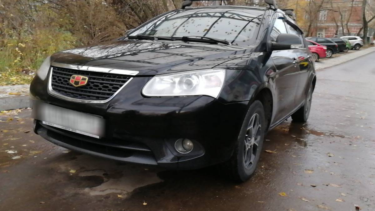 Geely Emgrand EC7 2013