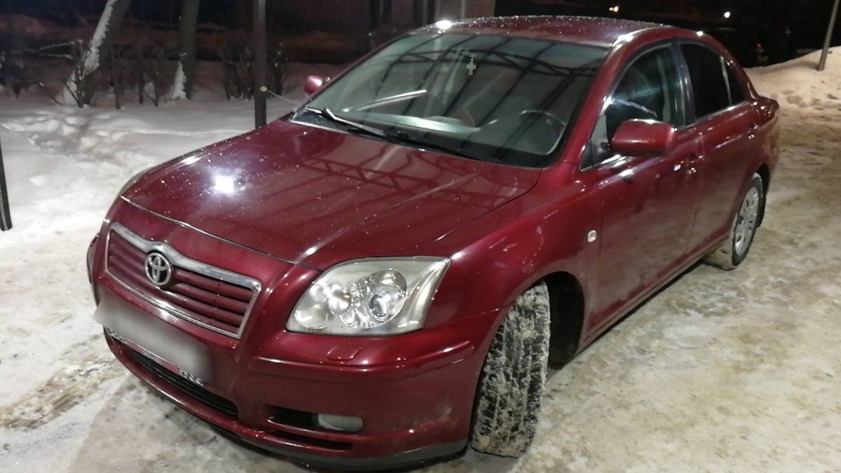 Toyota Avensis II 2005