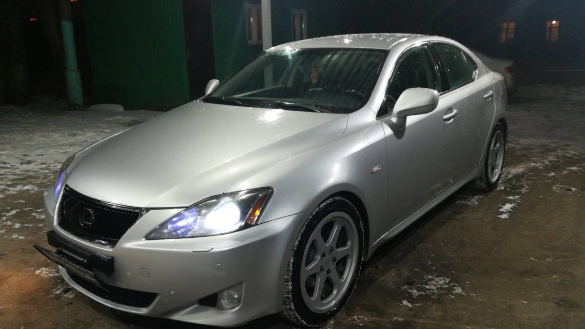 Lexus IS II