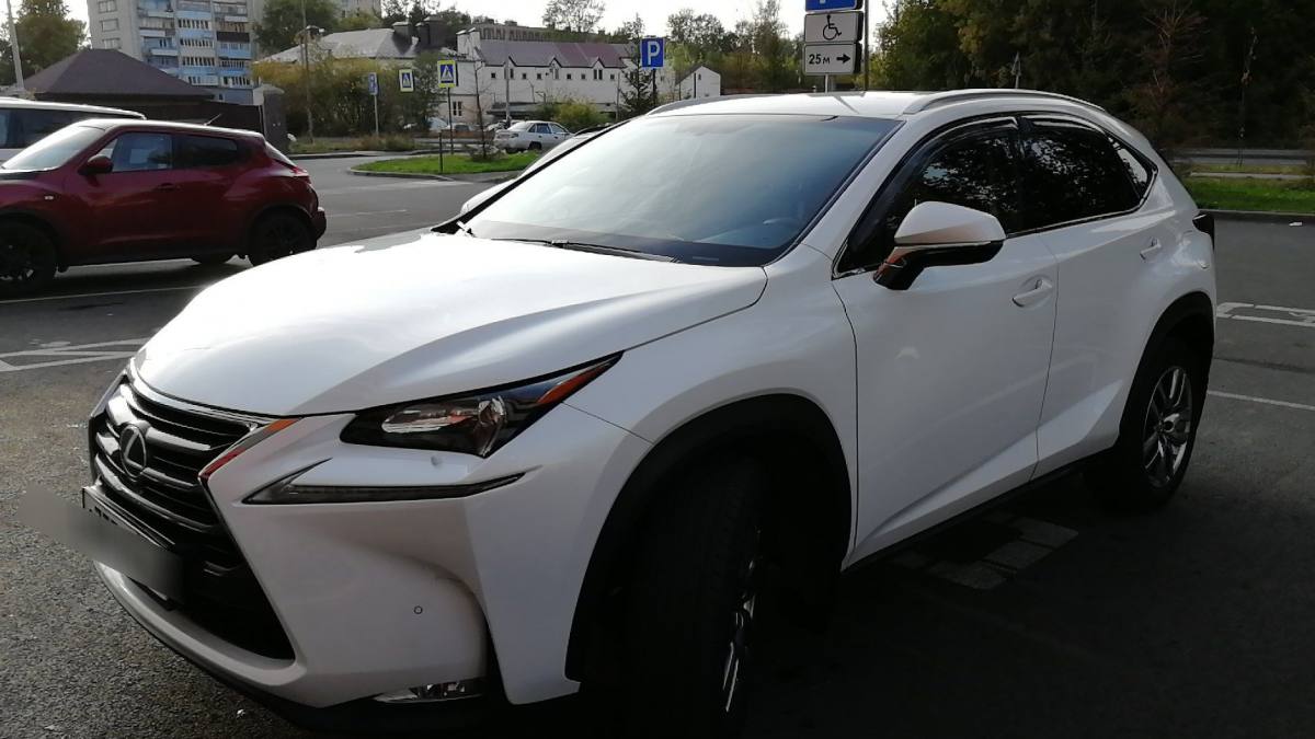 Lexus NX