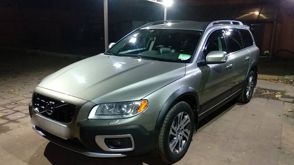 Volvo XC70 II