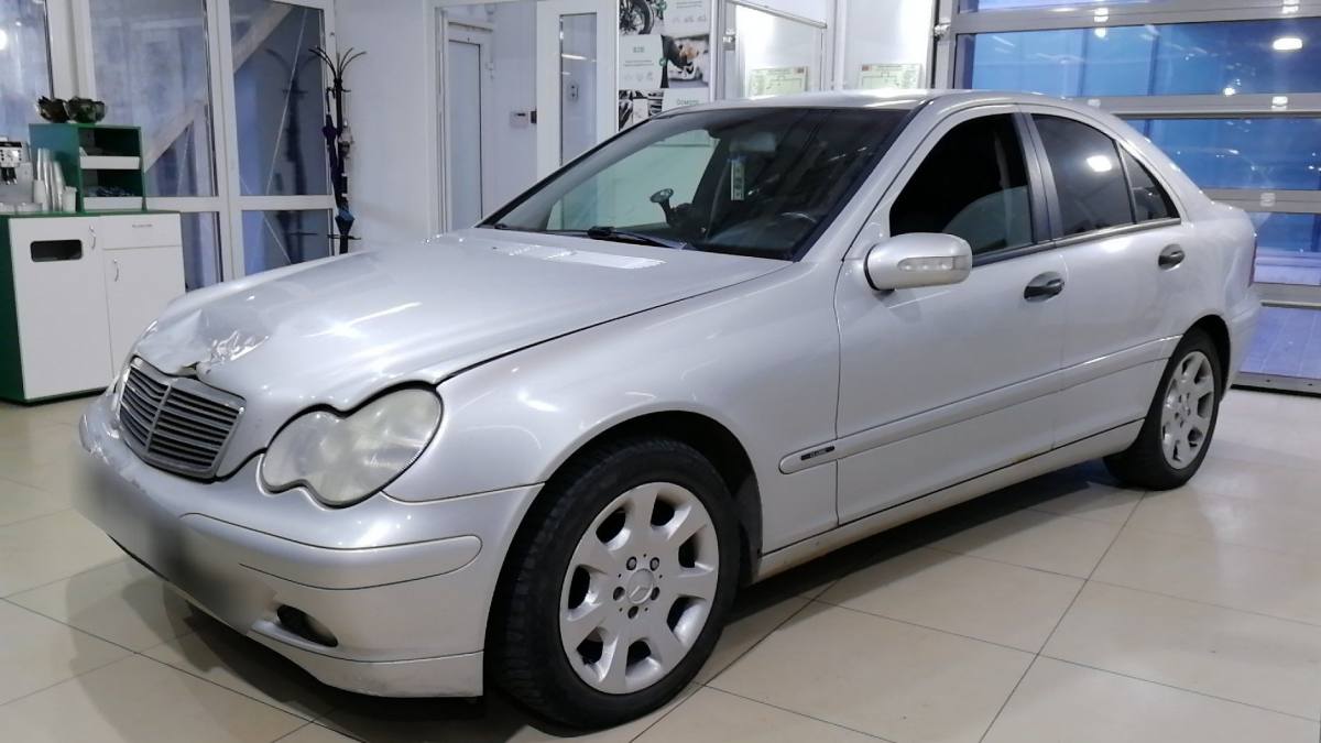 Mercedes-Benz C-klasse II (W203) 2002