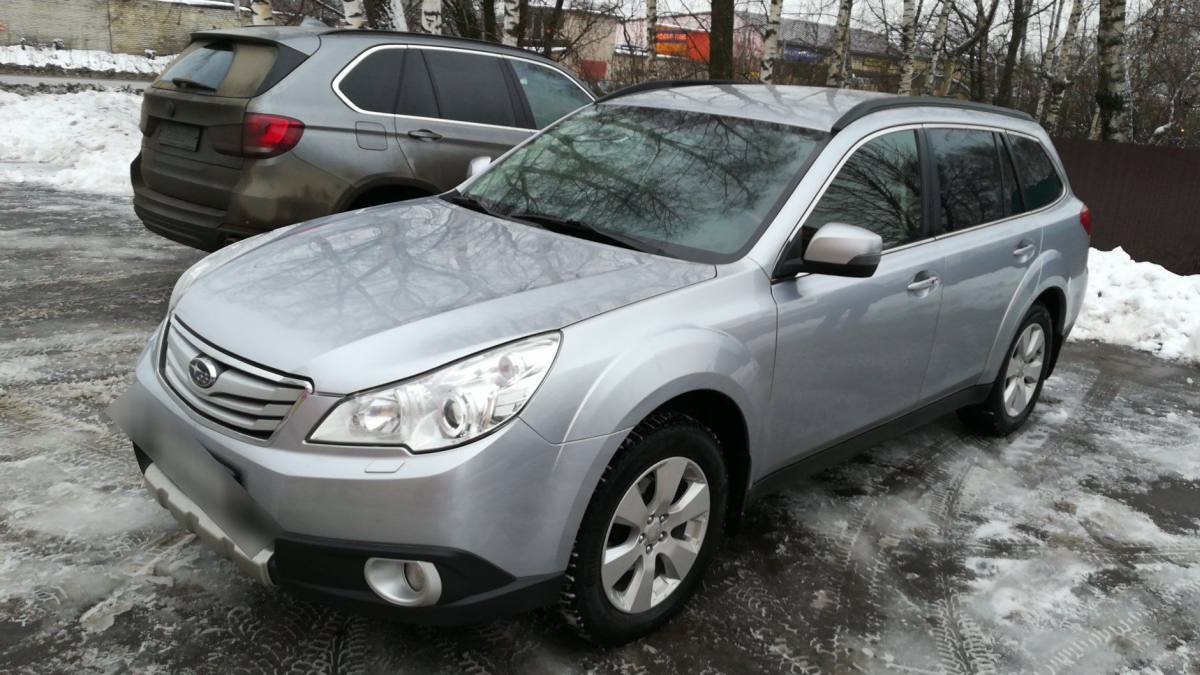 Subaru Outback IV 2011