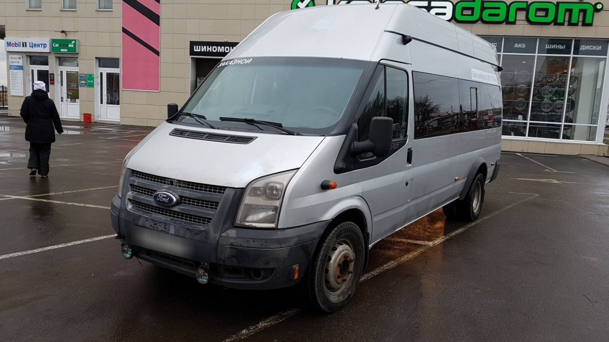 Ford Transit Bus 2013