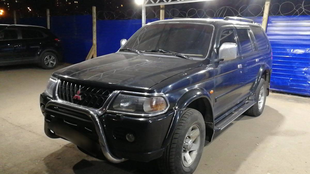 Mitsubishi Pajero Sport I