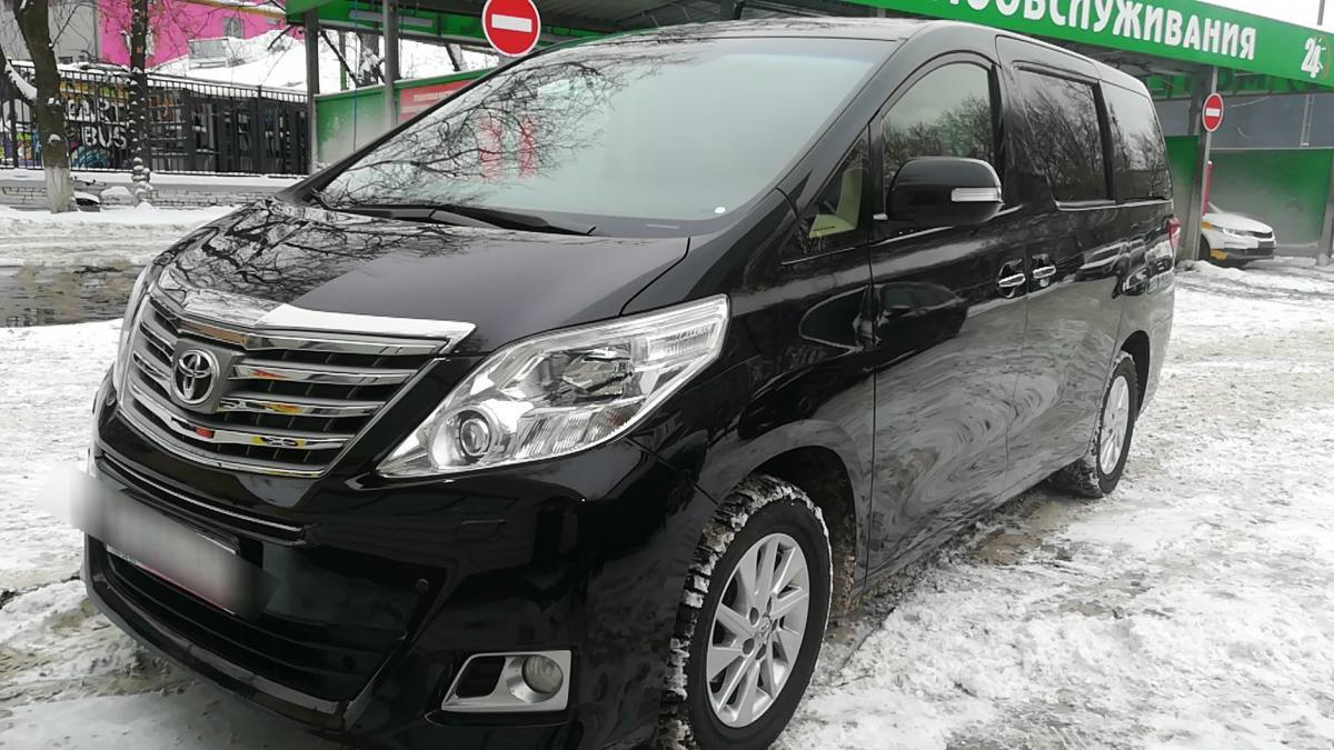 Toyota Alphard II