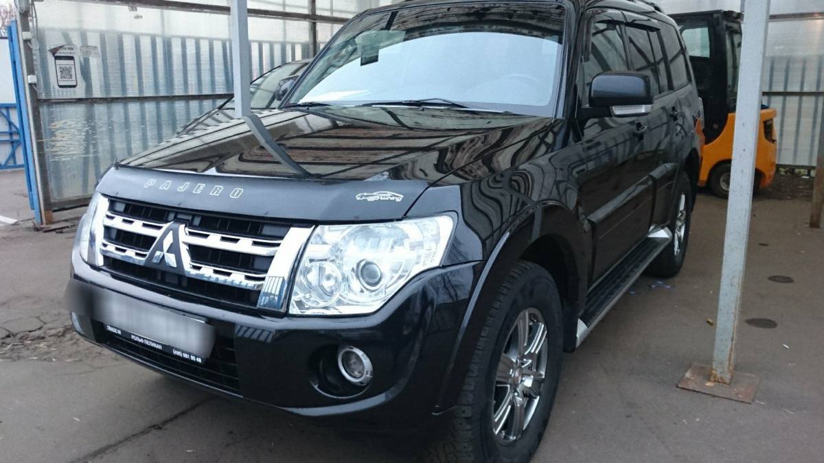 Mitsubishi Pajero IV Рестайлинг 1 2012