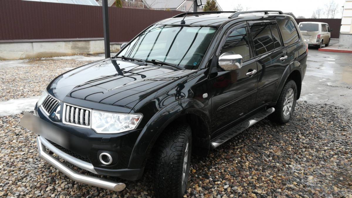 Mitsubishi Pajero Sport II 2010