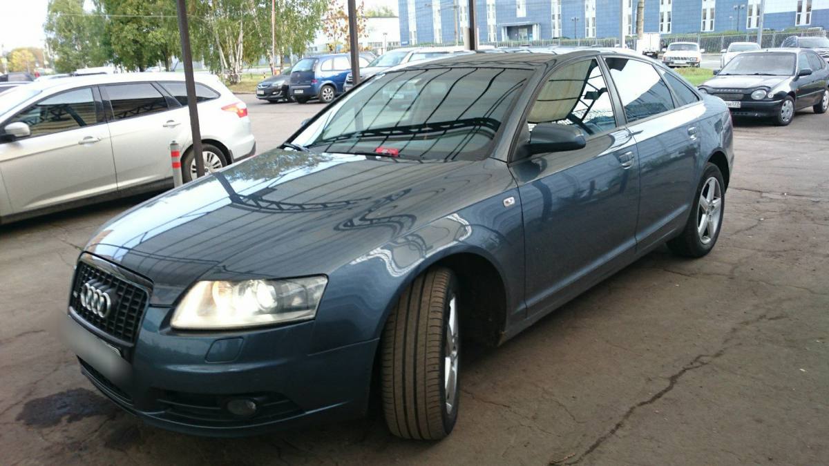 Audi A6 III (C6)