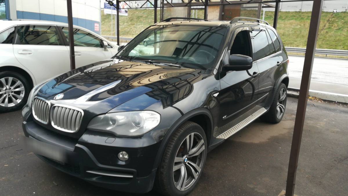 BMW X5 II (E70)