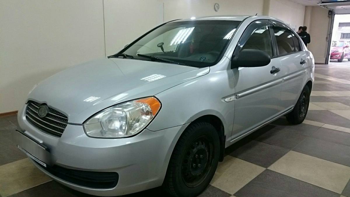 Hyundai Verna III 2007