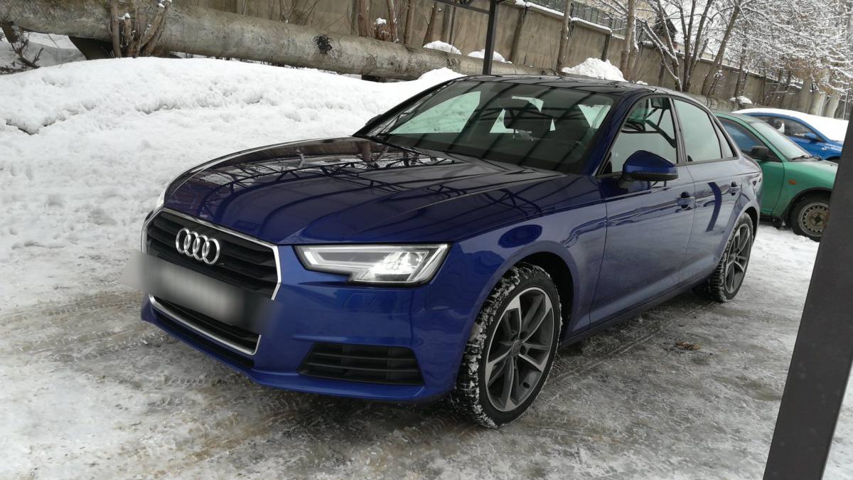 Audi A4 V (B9) 2017