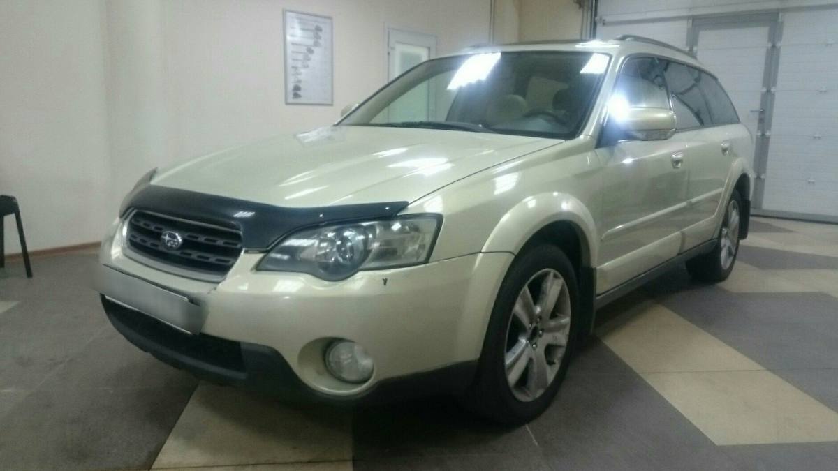 Subaru Outback III 2004