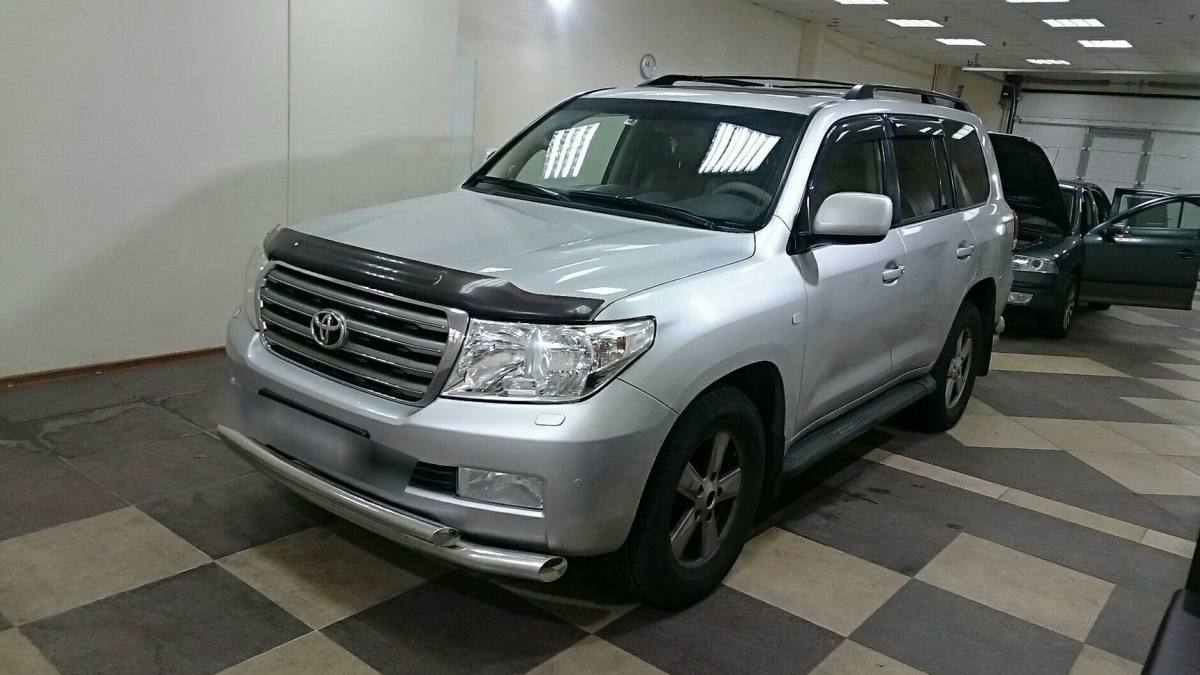 Toyota Land Cruiser 200 Series