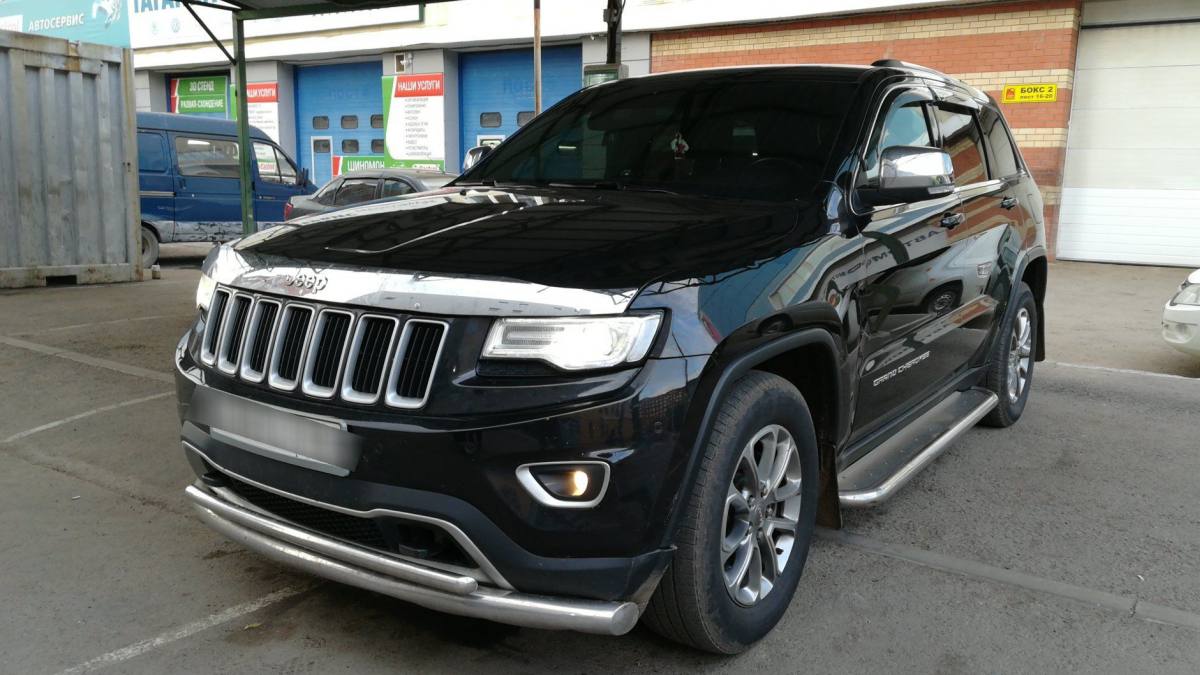 Jeep Grand Cherokee IV (WK2) Рестайлинг 3.0d AT (241 л.с.) 4WD [2014] 2014