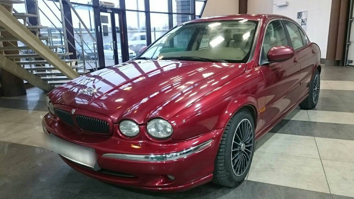 Jaguar X-Type