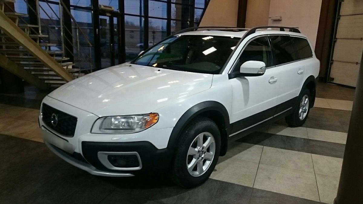 Volvo XC70 II