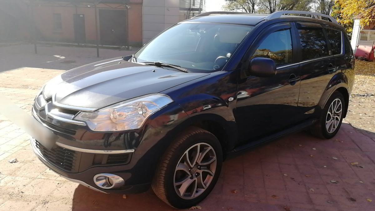 Citroen C-Crosser 2011