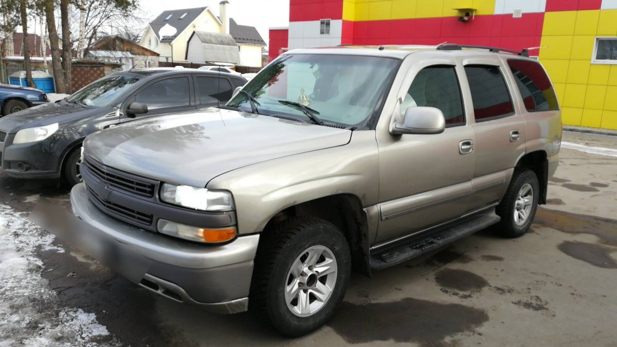Chevrolet Tahoe II 2001
