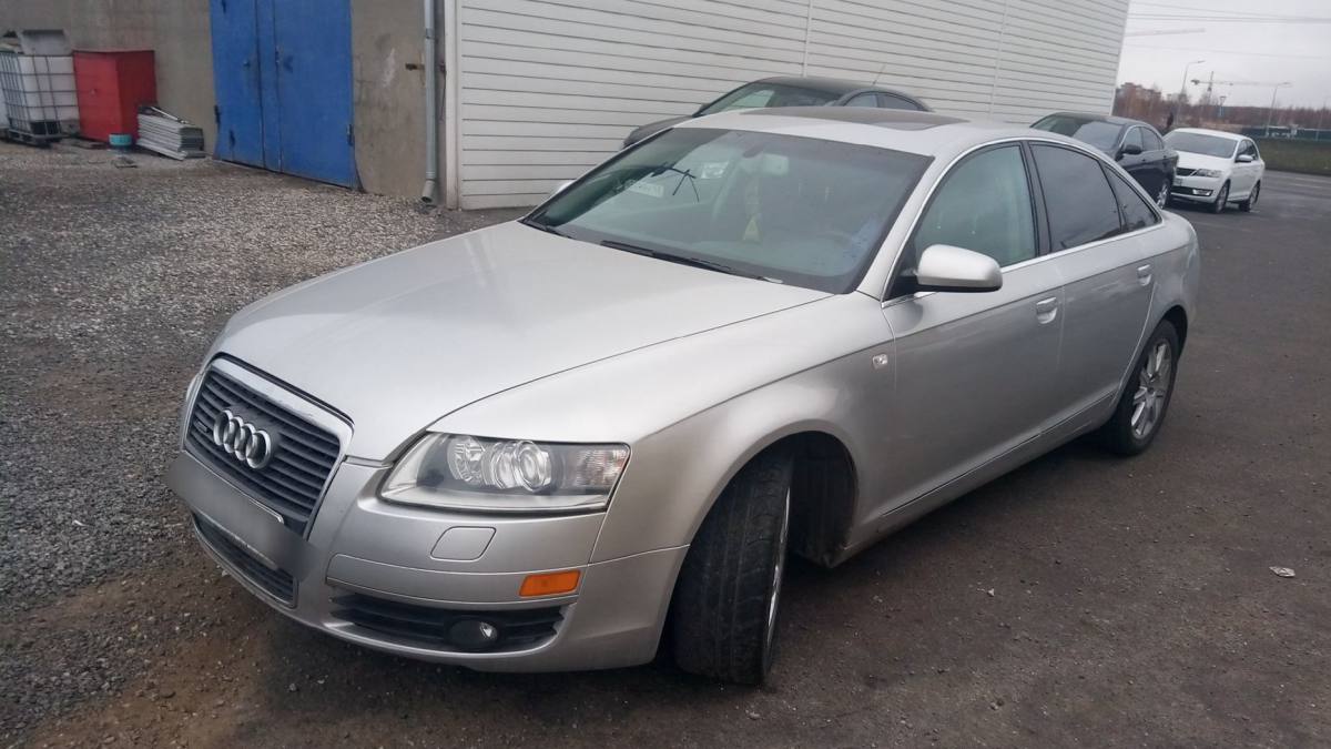 Audi A6 III (C6) 2005