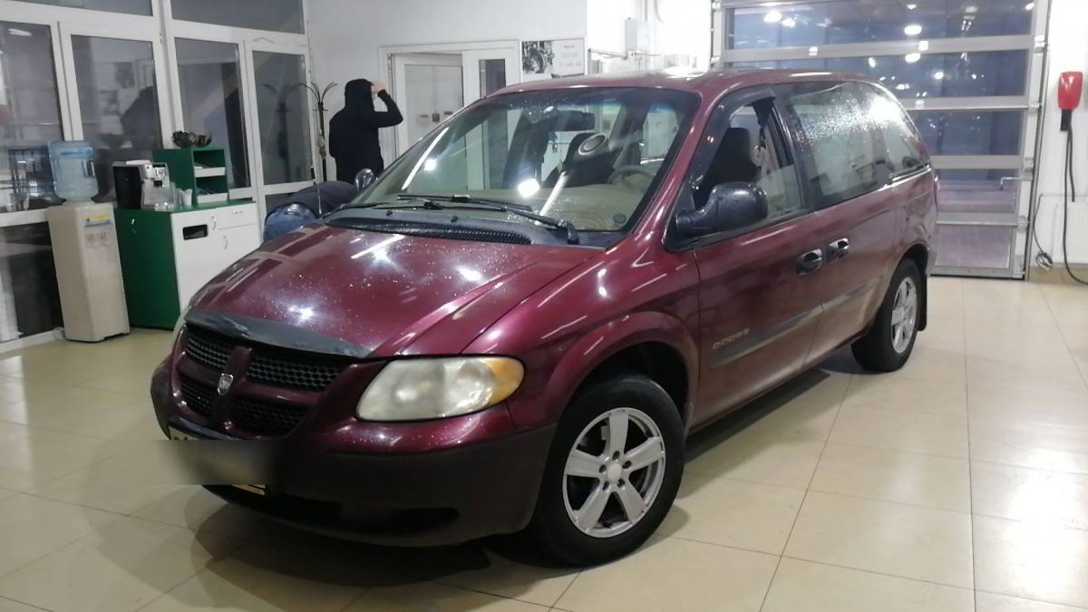 Dodge Caravan IV